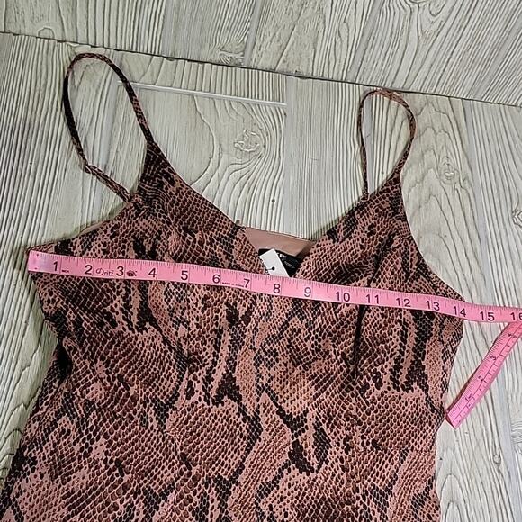 Express V Neck Midi Snakeprint Slip Dress with Side Slit Womens Size XS NWT - Picture 11 of 12
